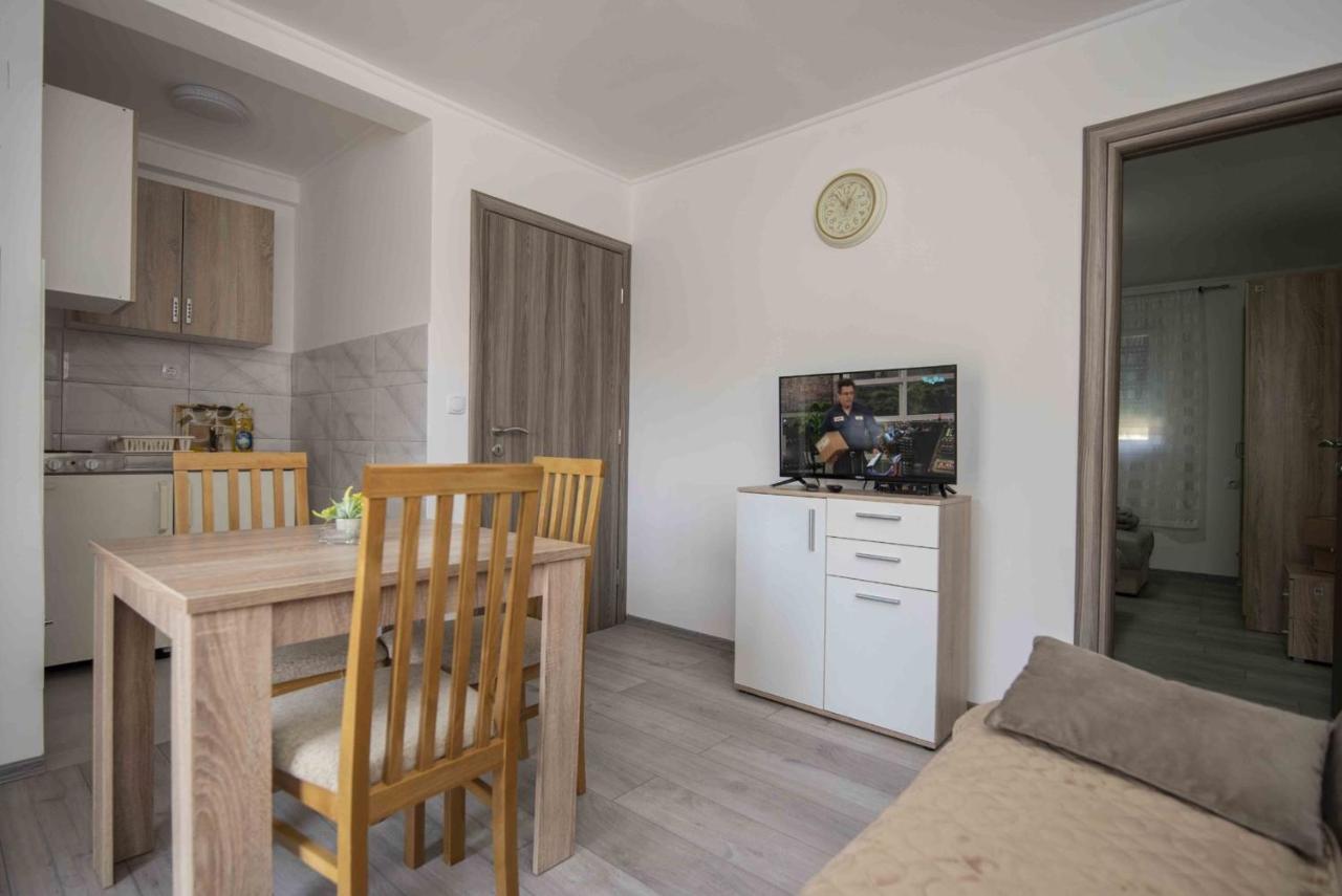 Apartment Miske Ivanica Esterno foto
