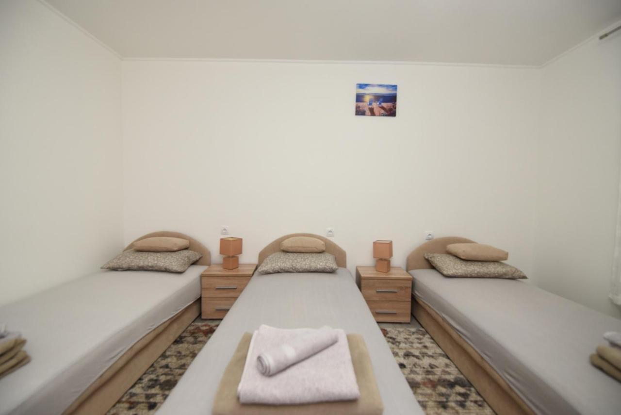 Apartment Miske Ivanica Esterno foto